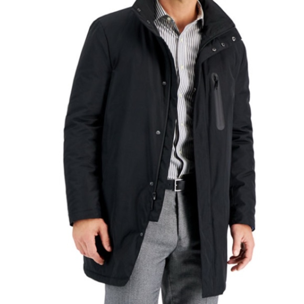 Calvin Klein
Men's Slim-Fit 38R